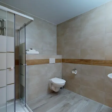 Apartamento Furnished #109 - Swiss